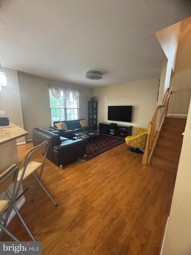 8800 FENIMORE PL, BRISTOW, Virginia 20136, 4 Bedrooms Bedrooms, ,3 BathroomsBathrooms,Residential,For sale,8800 FENIMORE PL,VAPW2093290 MLS # VAPW2093290