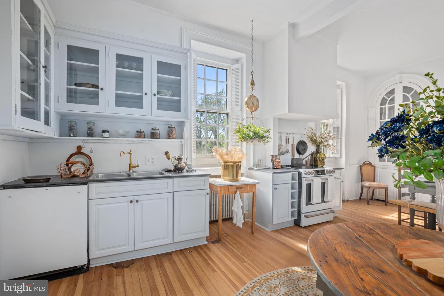159 FAIRFIELD LN, BERRYVILLE, Virginia 22611, 9 Bedrooms Bedrooms, ,5 BathroomsBathrooms,Residential,For sale,159 FAIRFIELD LN,VACL2003656 MLS # VACL2003656