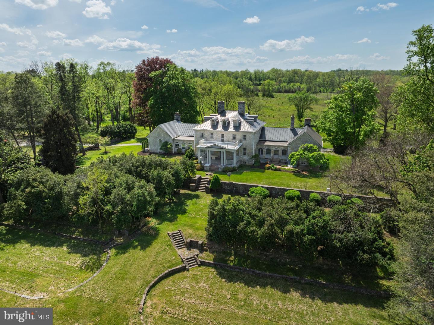 159 FAIRFIELD LN, BERRYVILLE, Virginia 22611, 9 Bedrooms Bedrooms, ,5 BathroomsBathrooms,Residential,For sale,159 FAIRFIELD LN,VACL2003656 MLS # VACL2003656