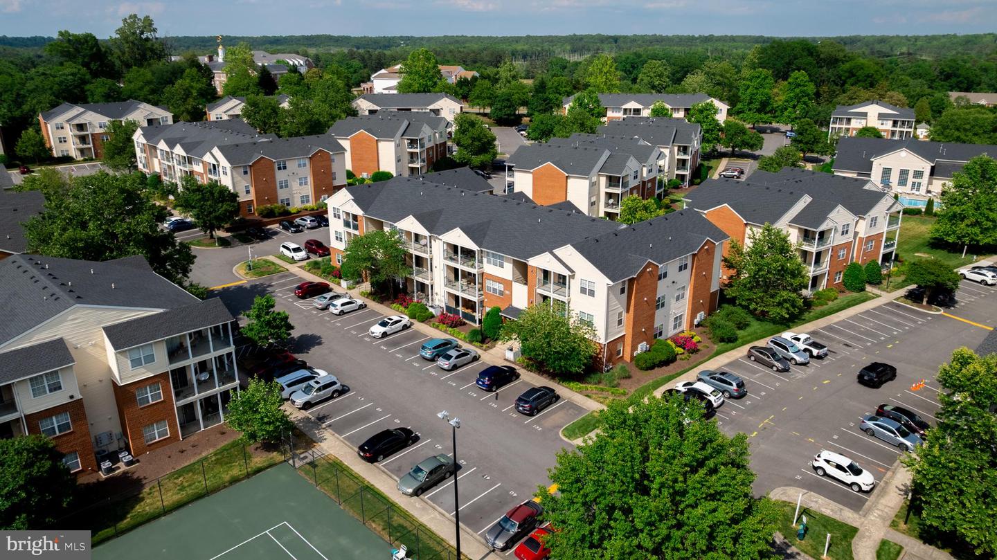 810-E BRASSIE LN #810-E, GLEN ALLEN, Virginia 23059, 2 Bedrooms Bedrooms, ,2 BathroomsBathrooms,Residential,For sale,810-E BRASSIE LN #810-E,VAHN2000896 MLS # VAHN2000896