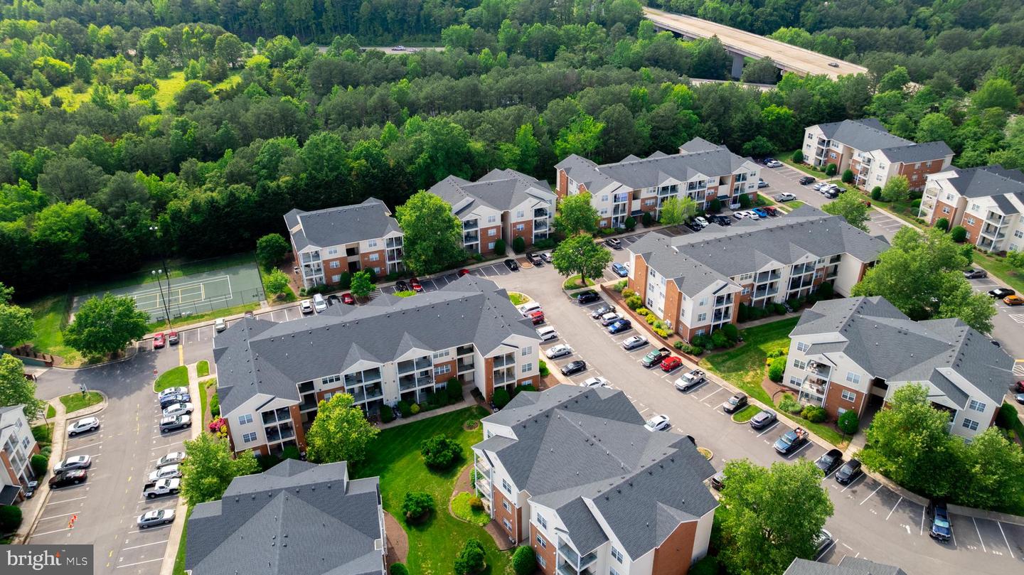 810-E BRASSIE LN #810-E, GLEN ALLEN, Virginia 23059, 2 Bedrooms Bedrooms, ,2 BathroomsBathrooms,Residential,For sale,810-E BRASSIE LN #810-E,VAHN2000896 MLS # VAHN2000896