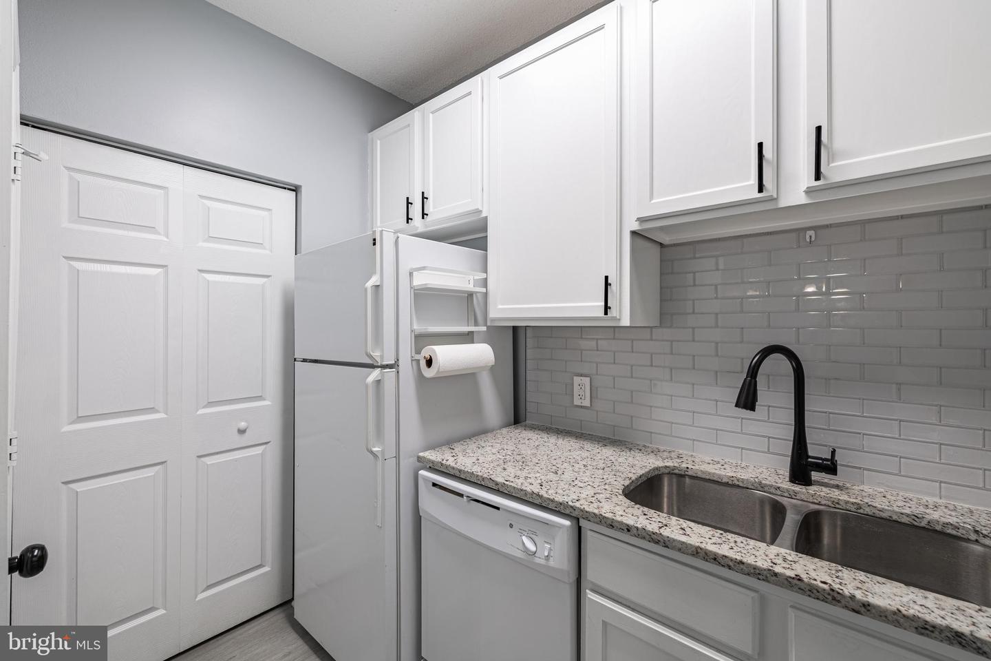 810-E BRASSIE LN #810-E, GLEN ALLEN, Virginia 23059, 2 Bedrooms Bedrooms, ,2 BathroomsBathrooms,Residential,For sale,810-E BRASSIE LN #810-E,VAHN2000896 MLS # VAHN2000896