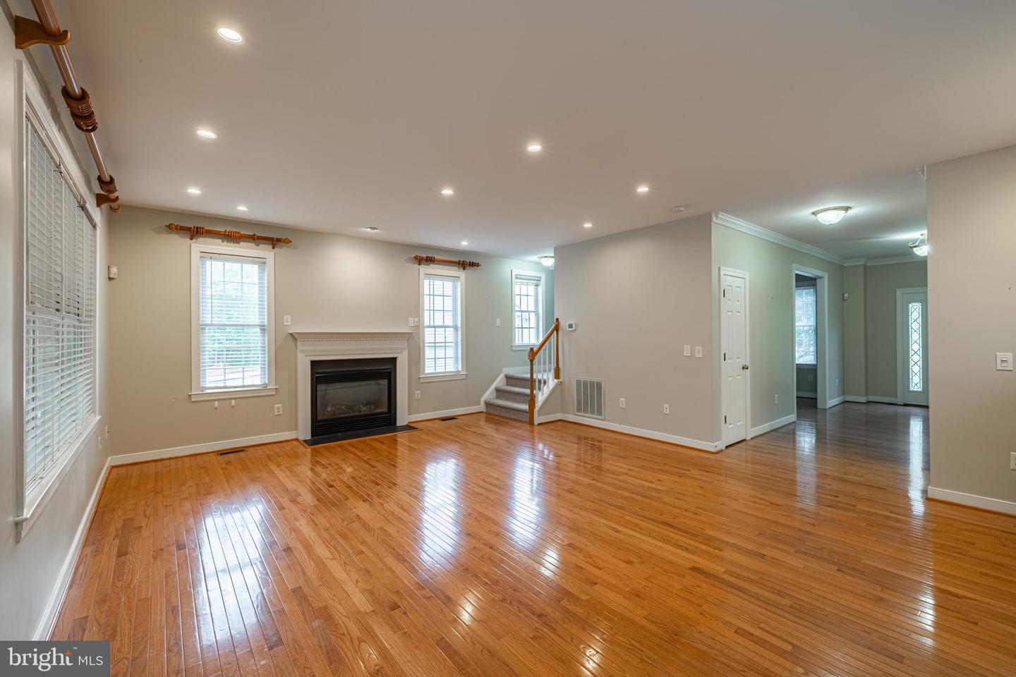 6229 GINDA TER, GLEN ALLEN, Virginia 23059, 5 Bedrooms Bedrooms, 12 Rooms Rooms,2 BathroomsBathrooms,Residential,For sale,6229 GINDA TER,VAHN2000898 MLS # VAHN2000898
