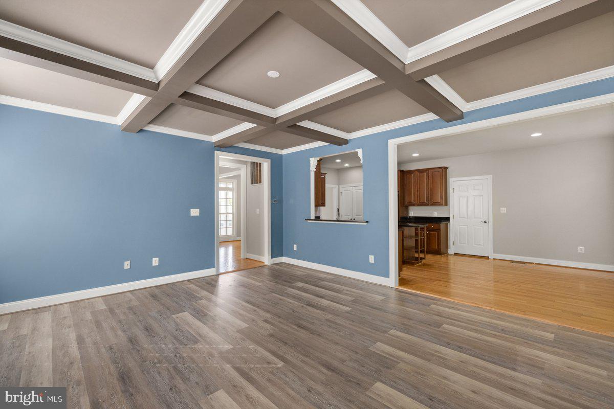 602 S LAKEVIEW DR, CROSS JUNCTION, Virginia 22625, 4 Bedrooms Bedrooms, ,4 BathroomsBathrooms,Residential,For sale,602 S LAKEVIEW DR,VAFV2033742 MLS # VAFV2033742