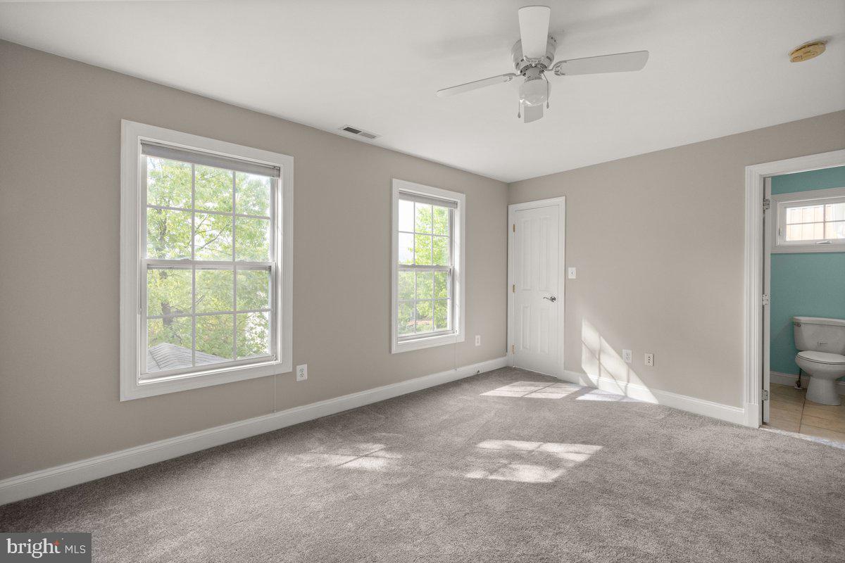 602 S LAKEVIEW DR, CROSS JUNCTION, Virginia 22625, 4 Bedrooms Bedrooms, ,4 BathroomsBathrooms,Residential,For sale,602 S LAKEVIEW DR,VAFV2033742 MLS # VAFV2033742