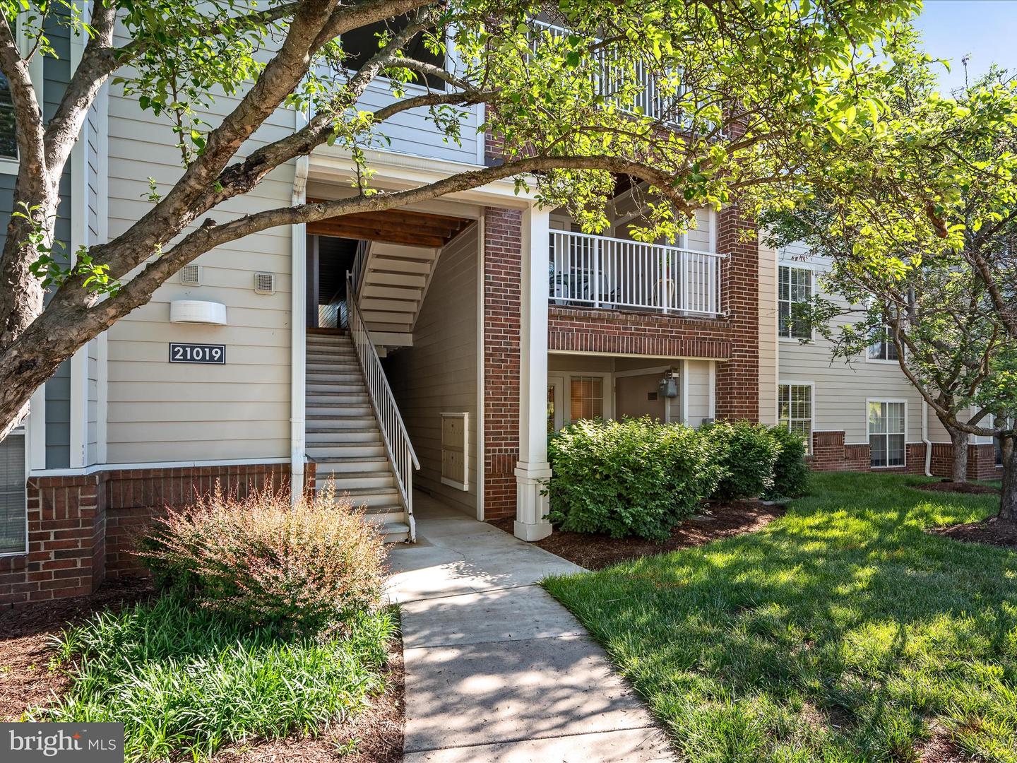 21019 TIMBER RIDGE TER #102, ASHBURN, Virginia 20147, 2 Bedrooms Bedrooms, ,1 BathroomBathrooms,Residential,For sale,21019 TIMBER RIDGE TER #102,VALO2094680 MLS # VALO2094680