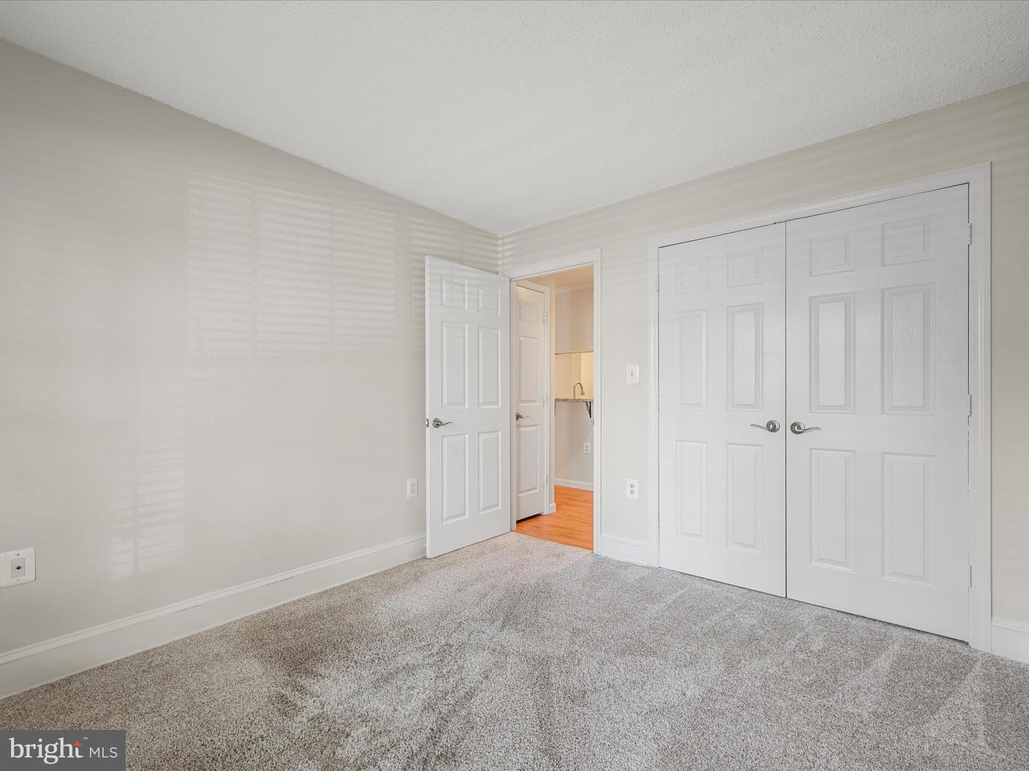 21019 TIMBER RIDGE TER #102, ASHBURN, Virginia 20147, 2 Bedrooms Bedrooms, ,1 BathroomBathrooms,Residential,For sale,21019 TIMBER RIDGE TER #102,VALO2094680 MLS # VALO2094680