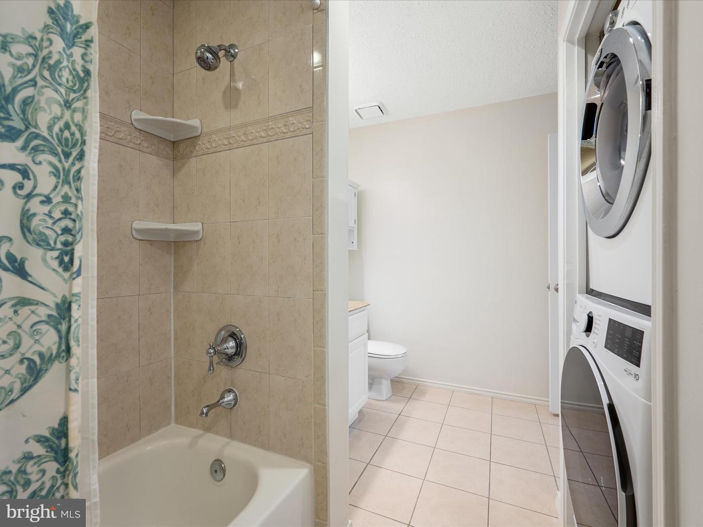 21019 TIMBER RIDGE TER #102, ASHBURN, Virginia 20147, 2 Bedrooms Bedrooms, ,1 BathroomBathrooms,Residential,For sale,21019 TIMBER RIDGE TER #102,VALO2094680 MLS # VALO2094680