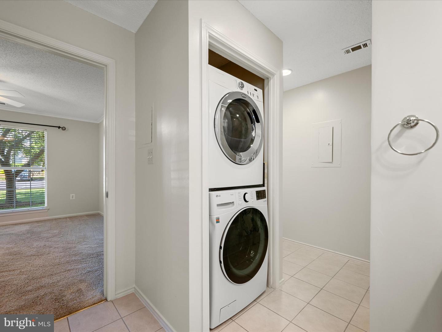 21019 TIMBER RIDGE TER #102, ASHBURN, Virginia 20147, 2 Bedrooms Bedrooms, ,1 BathroomBathrooms,Residential,For sale,21019 TIMBER RIDGE TER #102,VALO2094680 MLS # VALO2094680