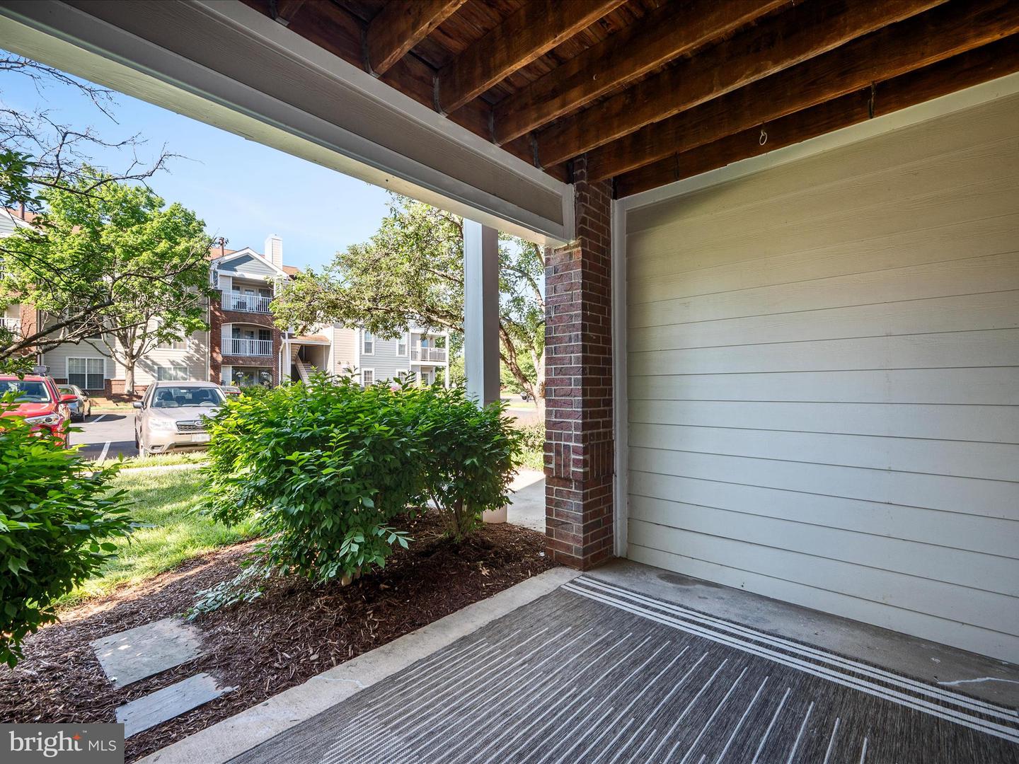 21019 TIMBER RIDGE TER #102, ASHBURN, Virginia 20147, 2 Bedrooms Bedrooms, ,1 BathroomBathrooms,Residential,For sale,21019 TIMBER RIDGE TER #102,VALO2094680 MLS # VALO2094680