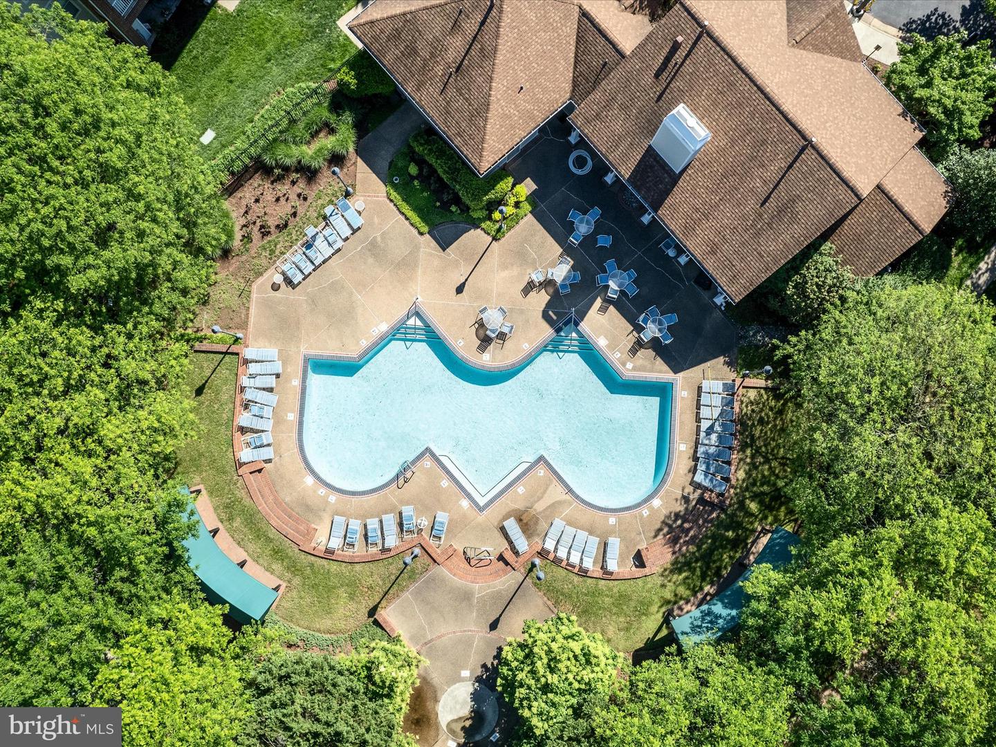 21019 TIMBER RIDGE TER #102, ASHBURN, Virginia 20147, 2 Bedrooms Bedrooms, ,1 BathroomBathrooms,Residential,For sale,21019 TIMBER RIDGE TER #102,VALO2094680 MLS # VALO2094680