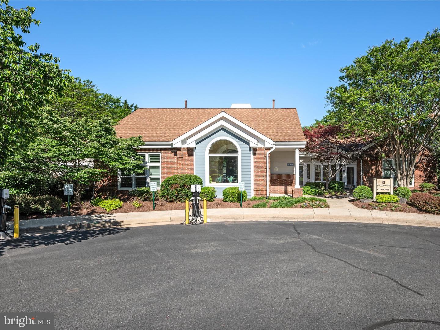 21019 TIMBER RIDGE TER #102, ASHBURN, Virginia 20147, 2 Bedrooms Bedrooms, ,1 BathroomBathrooms,Residential,For sale,21019 TIMBER RIDGE TER #102,VALO2094680 MLS # VALO2094680