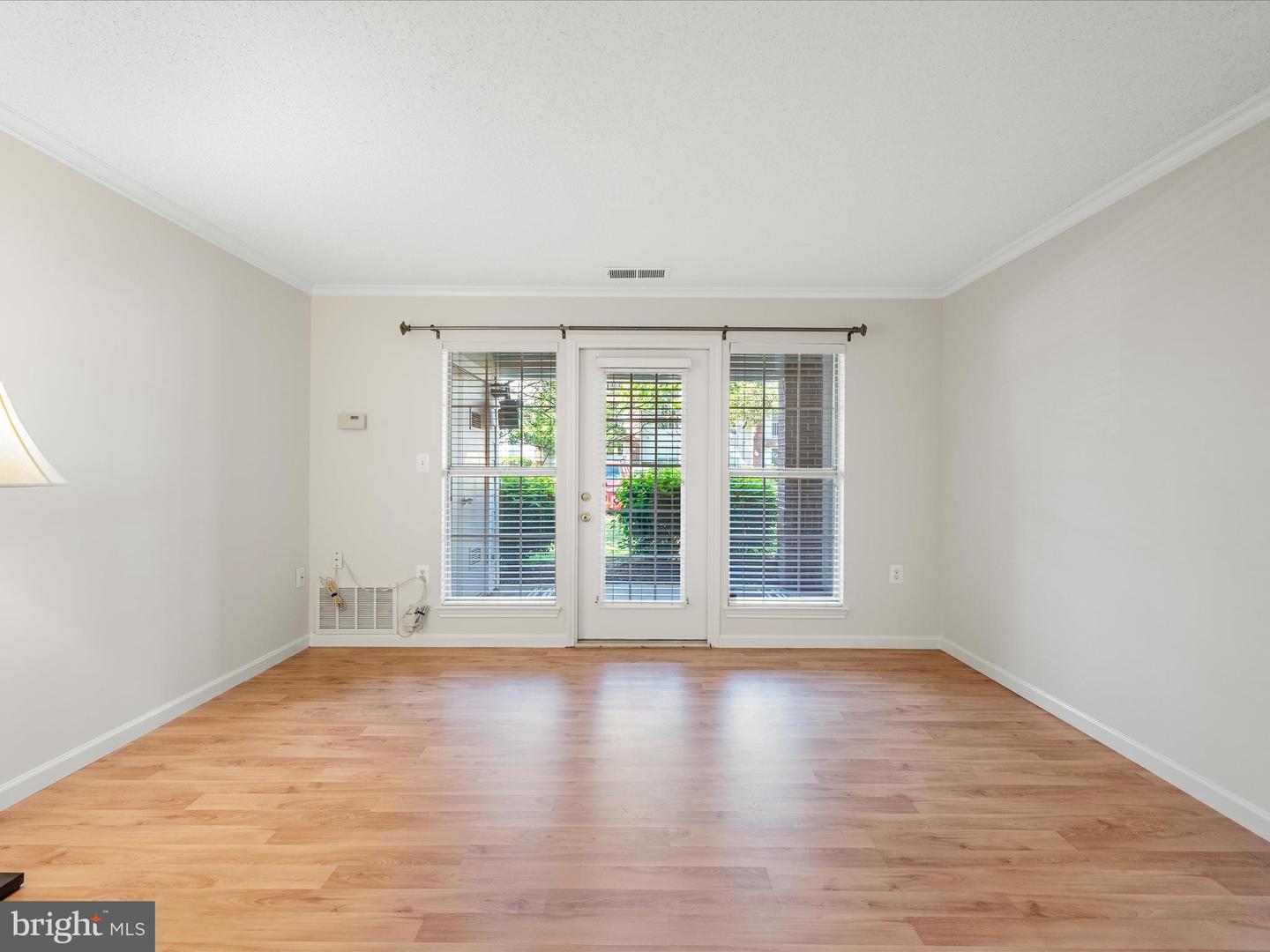 21019 TIMBER RIDGE TER #102, ASHBURN, Virginia 20147, 2 Bedrooms Bedrooms, ,1 BathroomBathrooms,Residential,For sale,21019 TIMBER RIDGE TER #102,VALO2094680 MLS # VALO2094680