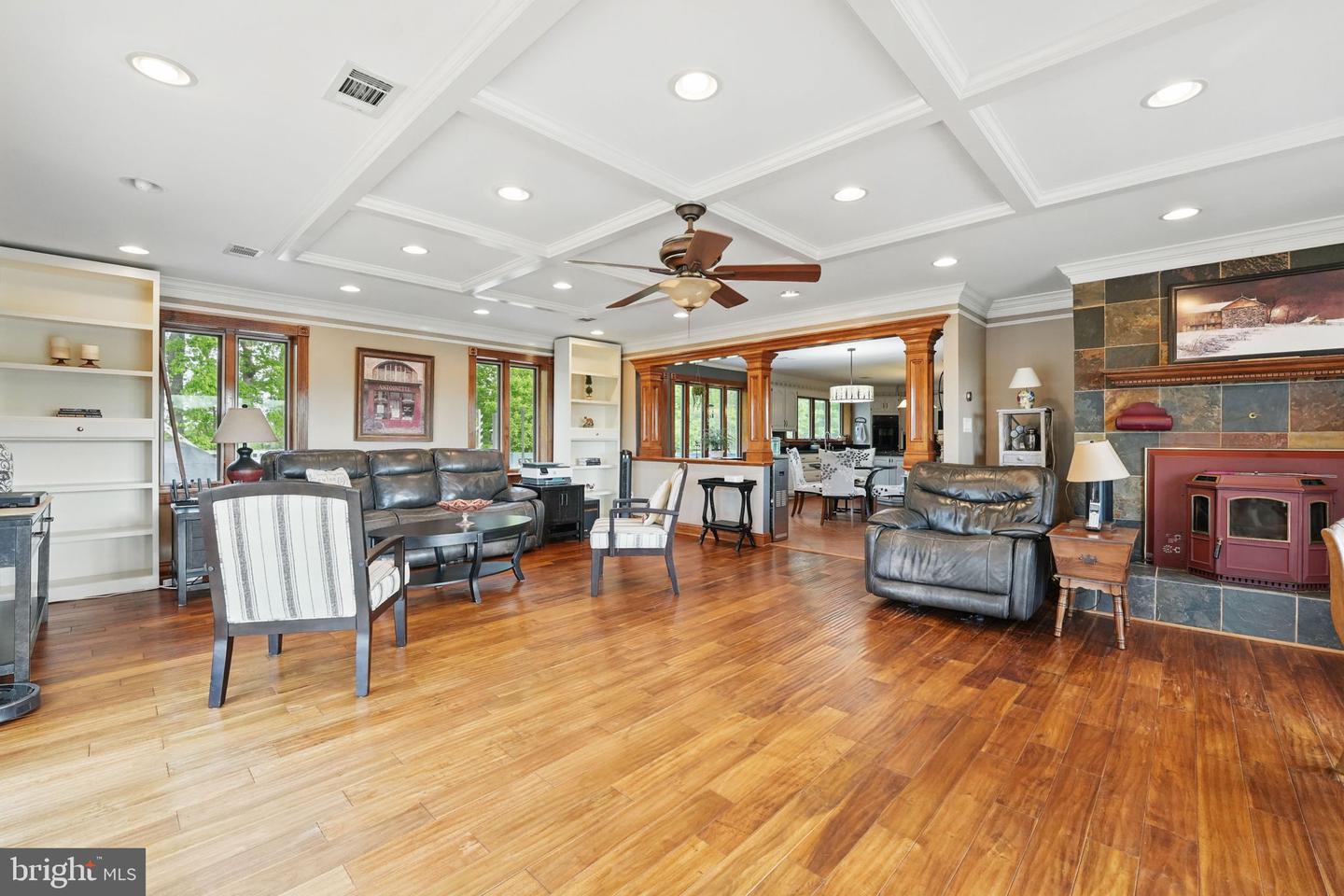 8511 LEEDS MANOR RD, WARRENTON, Virginia 20186, 4 Bedrooms Bedrooms, ,4 BathroomsBathrooms,Residential,For sale,8511 LEEDS MANOR RD,VAFQ2016382 MLS # VAFQ2016382