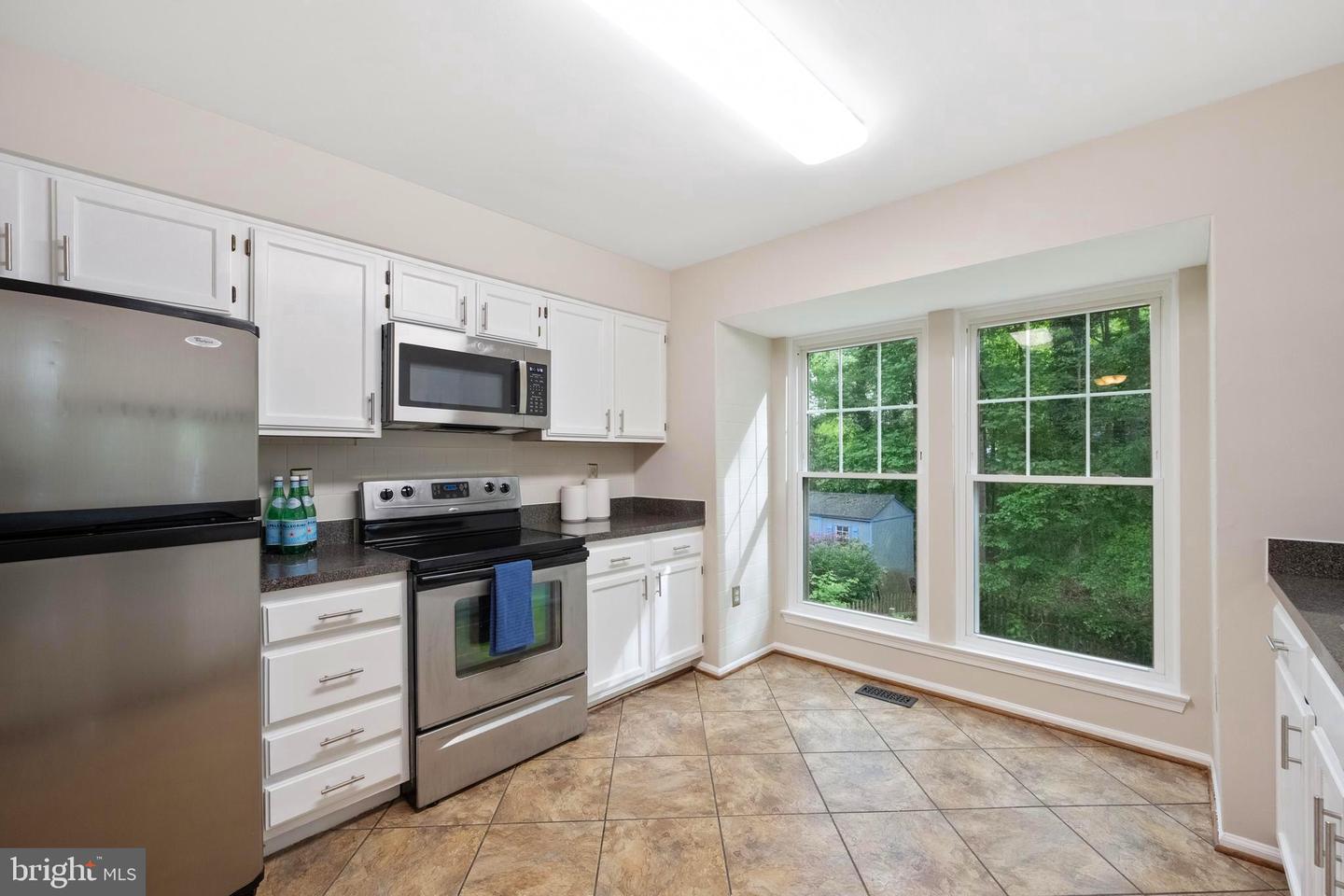 11956 HOLLY VIEW DR, WOODBRIDGE, Virginia 22192, 4 Bedrooms Bedrooms, ,3 BathroomsBathrooms,Residential,For sale,11956 HOLLY VIEW DR,VAPW2093468 MLS # VAPW2093468