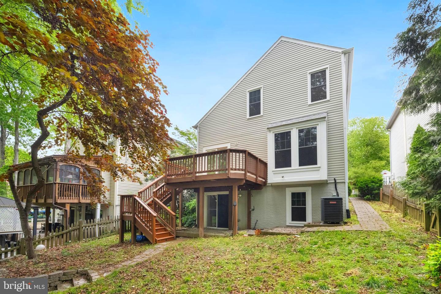 11956 HOLLY VIEW DR, WOODBRIDGE, Virginia 22192, 4 Bedrooms Bedrooms, ,3 BathroomsBathrooms,Residential,For sale,11956 HOLLY VIEW DR,VAPW2093468 MLS # VAPW2093468