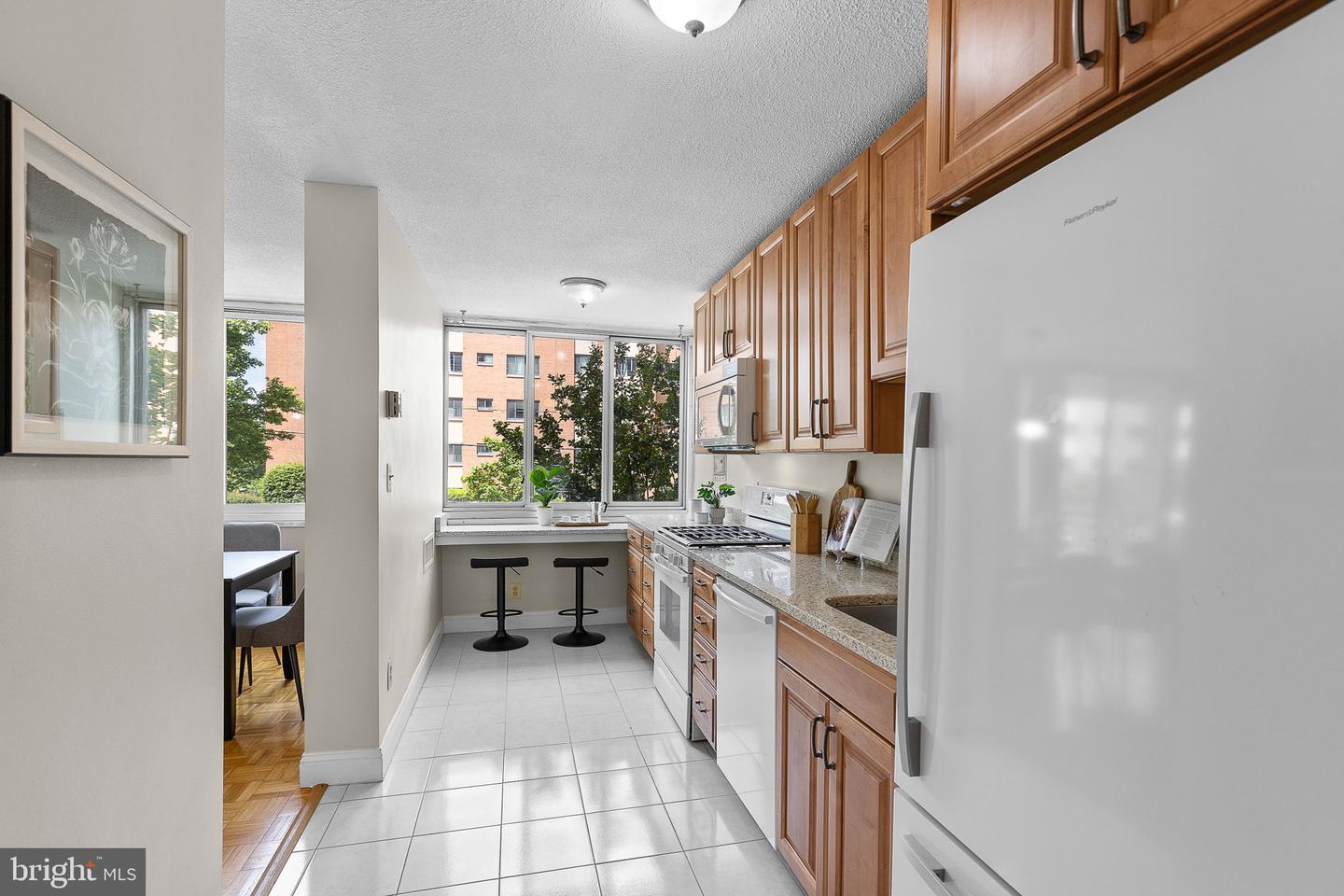 1301 S ARLINGTON RIDGE RD #208, ARLINGTON, Virginia 22202, 2 Bedrooms Bedrooms, ,1 BathroomBathrooms,Residential,For sale,1301 S ARLINGTON RIDGE RD #208,VAAR2056822 MLS # VAAR2056822