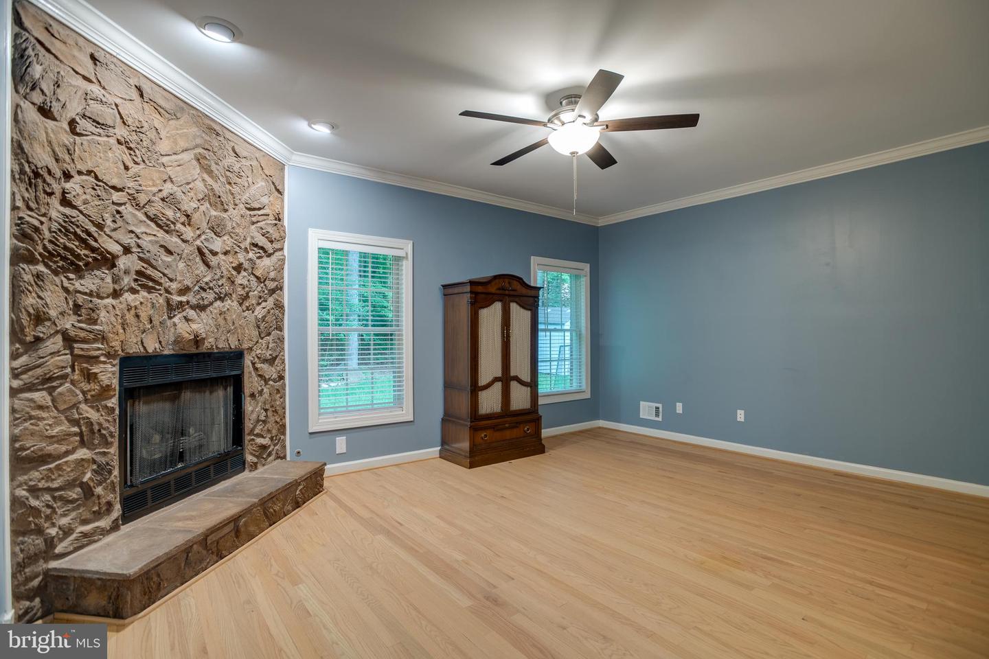 12868 PADDLE WHEEL CT, MANASSAS, Virginia 20112, 5 Bedrooms Bedrooms, ,4 BathroomsBathrooms,Residential,For sale,12868 PADDLE WHEEL CT,VAPW2093470 MLS # VAPW2093470