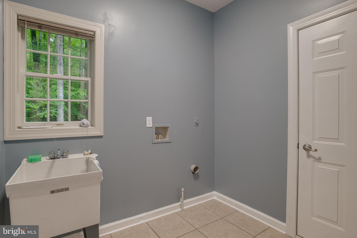12868 PADDLE WHEEL CT, MANASSAS, Virginia 20112, 5 Bedrooms Bedrooms, ,4 BathroomsBathrooms,Residential,For sale,12868 PADDLE WHEEL CT,VAPW2093470 MLS # VAPW2093470