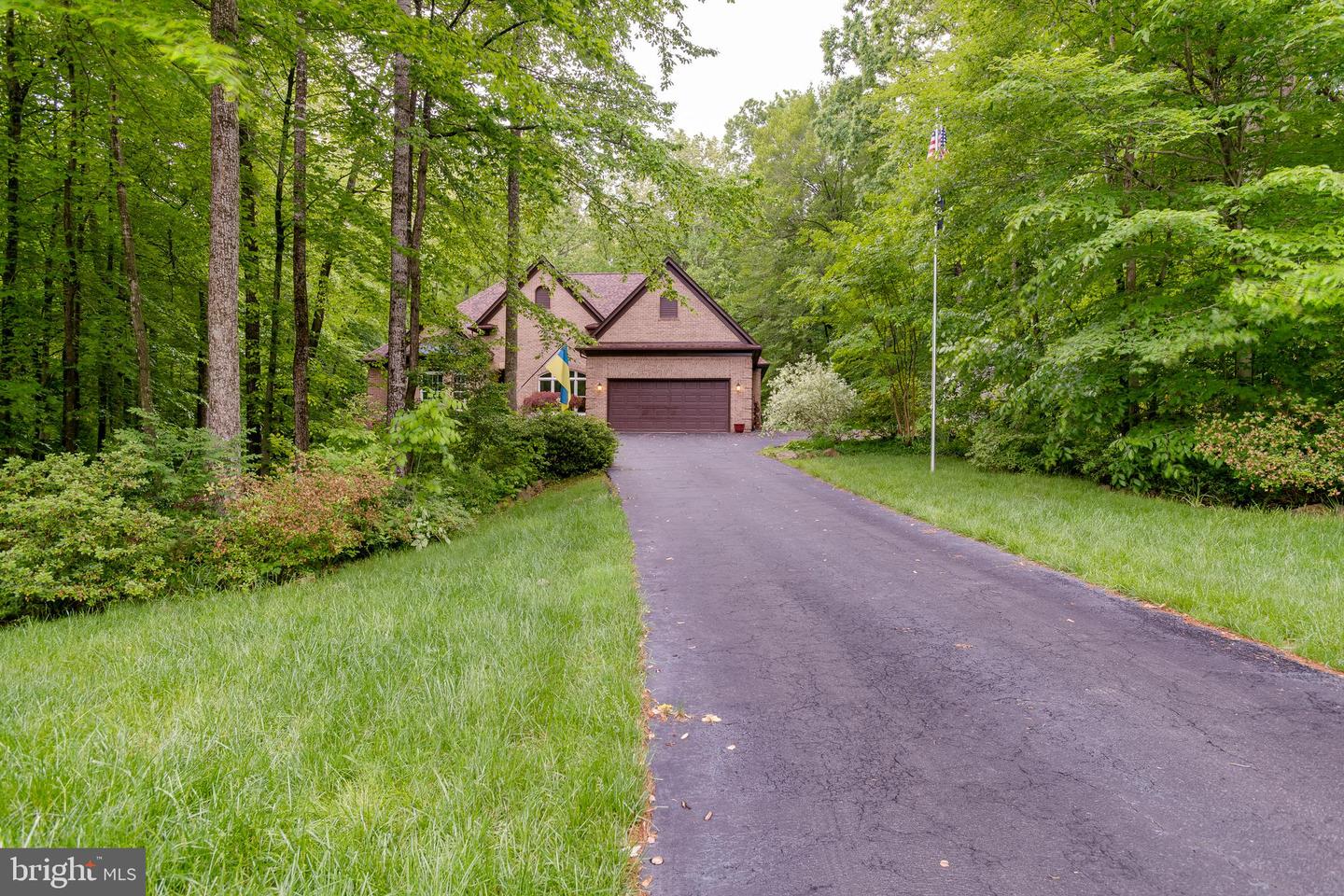 12868 PADDLE WHEEL CT, MANASSAS, Virginia 20112, 5 Bedrooms Bedrooms, ,4 BathroomsBathrooms,Residential,For sale,12868 PADDLE WHEEL CT,VAPW2093470 MLS # VAPW2093470