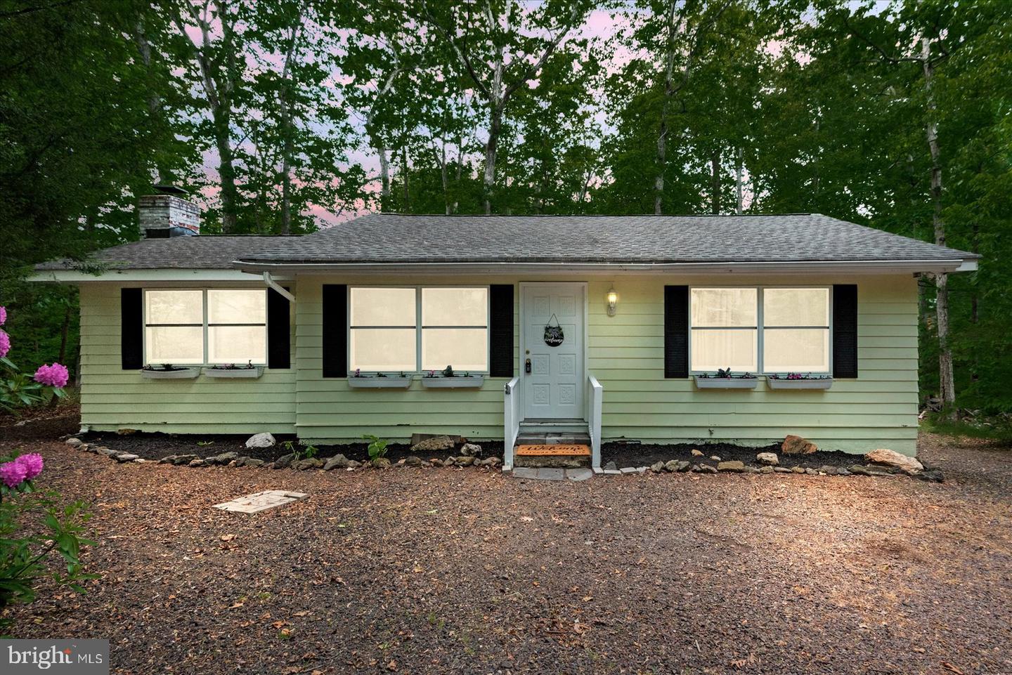 116 MONROE ST, LOCUST GROVE, Virginia 22508, 2 Bedrooms Bedrooms, ,1 BathroomBathrooms,Residential,For sale,116 MONROE ST,VAOR2009560 MLS # VAOR2009560