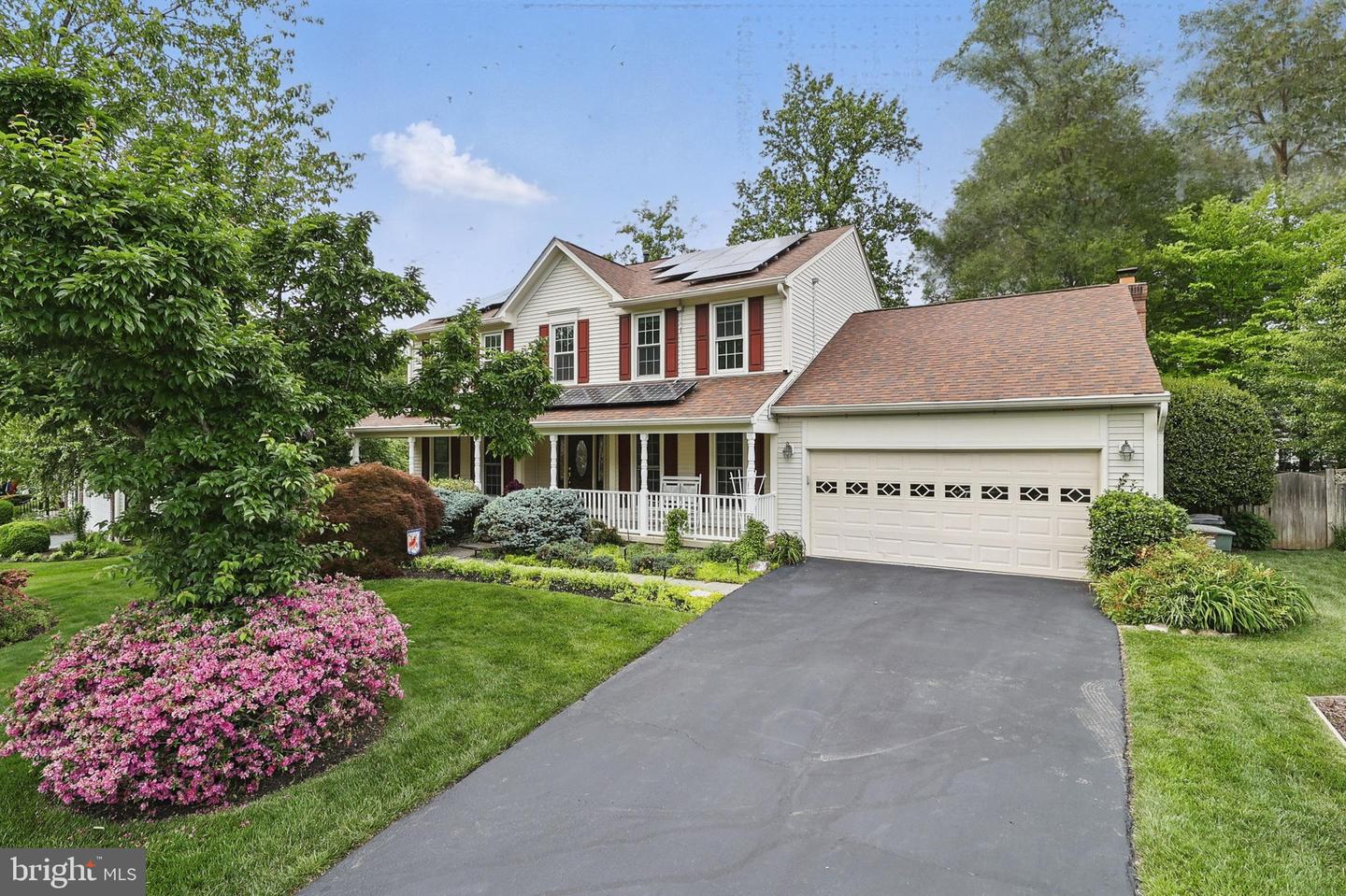 9116 JOHN WAY, FAIRFAX STATION, Virginia 22039, 4 Bedrooms Bedrooms, ,3 BathroomsBathrooms,Residential,For sale,9116 JOHN WAY,VAFX2237694 MLS # VAFX2237694