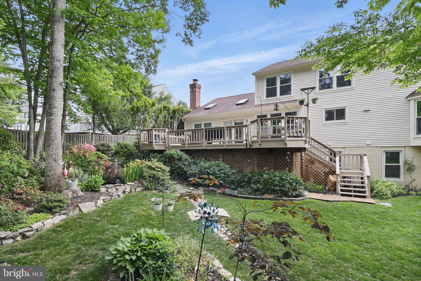 9116 JOHN WAY, FAIRFAX STATION, Virginia 22039, 4 Bedrooms Bedrooms, ,3 BathroomsBathrooms,Residential,For sale,9116 JOHN WAY,VAFX2237694 MLS # VAFX2237694