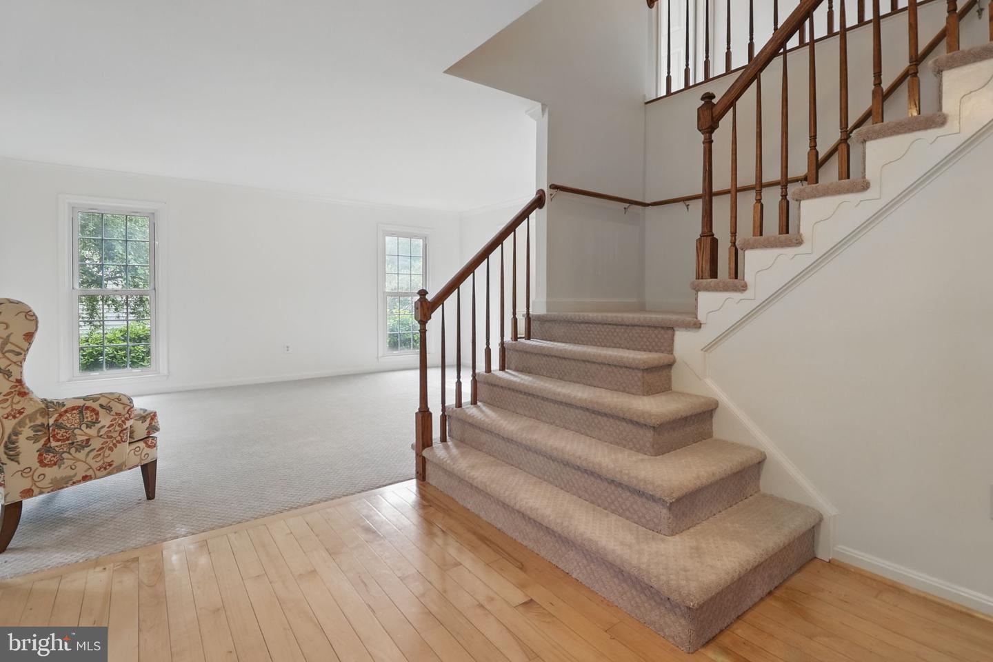 9116 JOHN WAY, FAIRFAX STATION, Virginia 22039, 4 Bedrooms Bedrooms, ,3 BathroomsBathrooms,Residential,For sale,9116 JOHN WAY,VAFX2237694 MLS # VAFX2237694