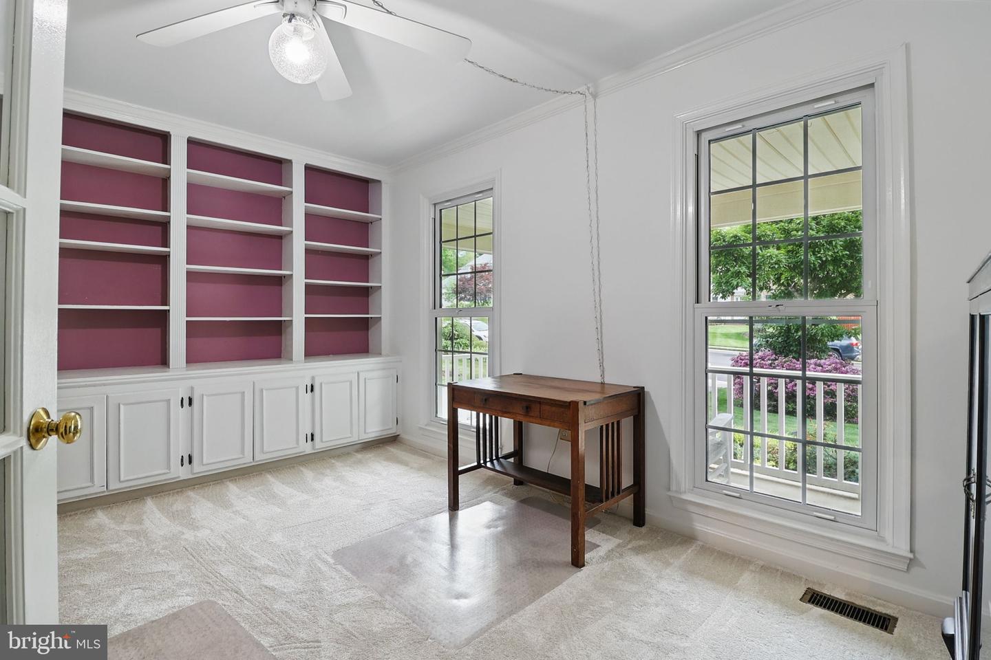 9116 JOHN WAY, FAIRFAX STATION, Virginia 22039, 4 Bedrooms Bedrooms, ,3 BathroomsBathrooms,Residential,For sale,9116 JOHN WAY,VAFX2237694 MLS # VAFX2237694