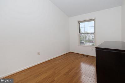 6504 OLD CARRIAGE LN, ALEXANDRIA, Virginia 22315, 3 Bedrooms Bedrooms, ,1 BathroomBathrooms,Residential,For sale,6504 OLD CARRIAGE LN,VAFX2238054 MLS # VAFX2238054