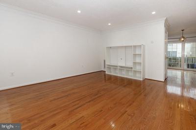 6504 OLD CARRIAGE LN, ALEXANDRIA, Virginia 22315, 3 Bedrooms Bedrooms, ,1 BathroomBathrooms,Residential,For sale,6504 OLD CARRIAGE LN,VAFX2238054 MLS # VAFX2238054