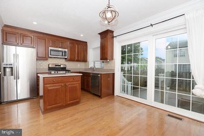 6504 OLD CARRIAGE LN, ALEXANDRIA, Virginia 22315, 3 Bedrooms Bedrooms, ,1 BathroomBathrooms,Residential,For sale,6504 OLD CARRIAGE LN,VAFX2238054 MLS # VAFX2238054