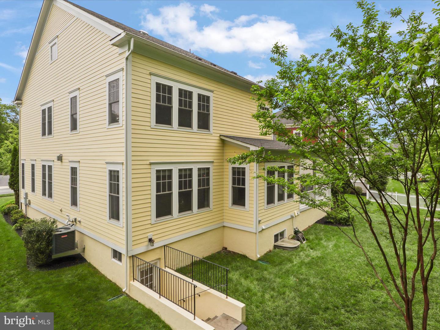 41909 PADDOCK GATE PL, ASHBURN, Virginia 20148, 5 Bedrooms Bedrooms, ,4 BathroomsBathrooms,Residential,For sale,41909 PADDOCK GATE PL,VALO2095410 MLS # VALO2095410