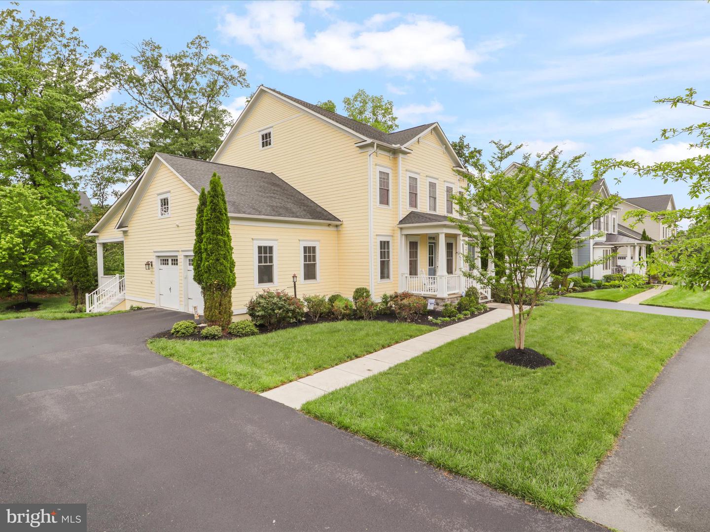 41909 PADDOCK GATE PL, ASHBURN, Virginia 20148, 5 Bedrooms Bedrooms, ,4 BathroomsBathrooms,Residential,For sale,41909 PADDOCK GATE PL,VALO2095410 MLS # VALO2095410