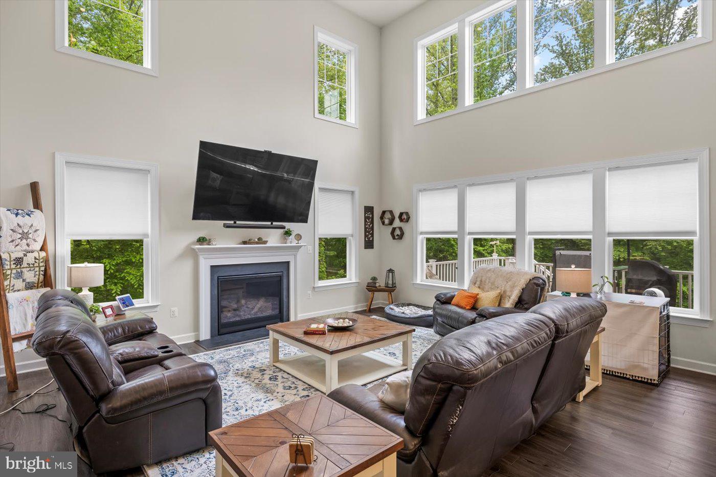 607 W ROCKY RUN RD, FREDERICKSBURG, Virginia 22406, 5 Bedrooms Bedrooms, ,3 BathroomsBathrooms,Residential,For sale,607 W ROCKY RUN RD,VAST2038404 MLS # VAST2038404