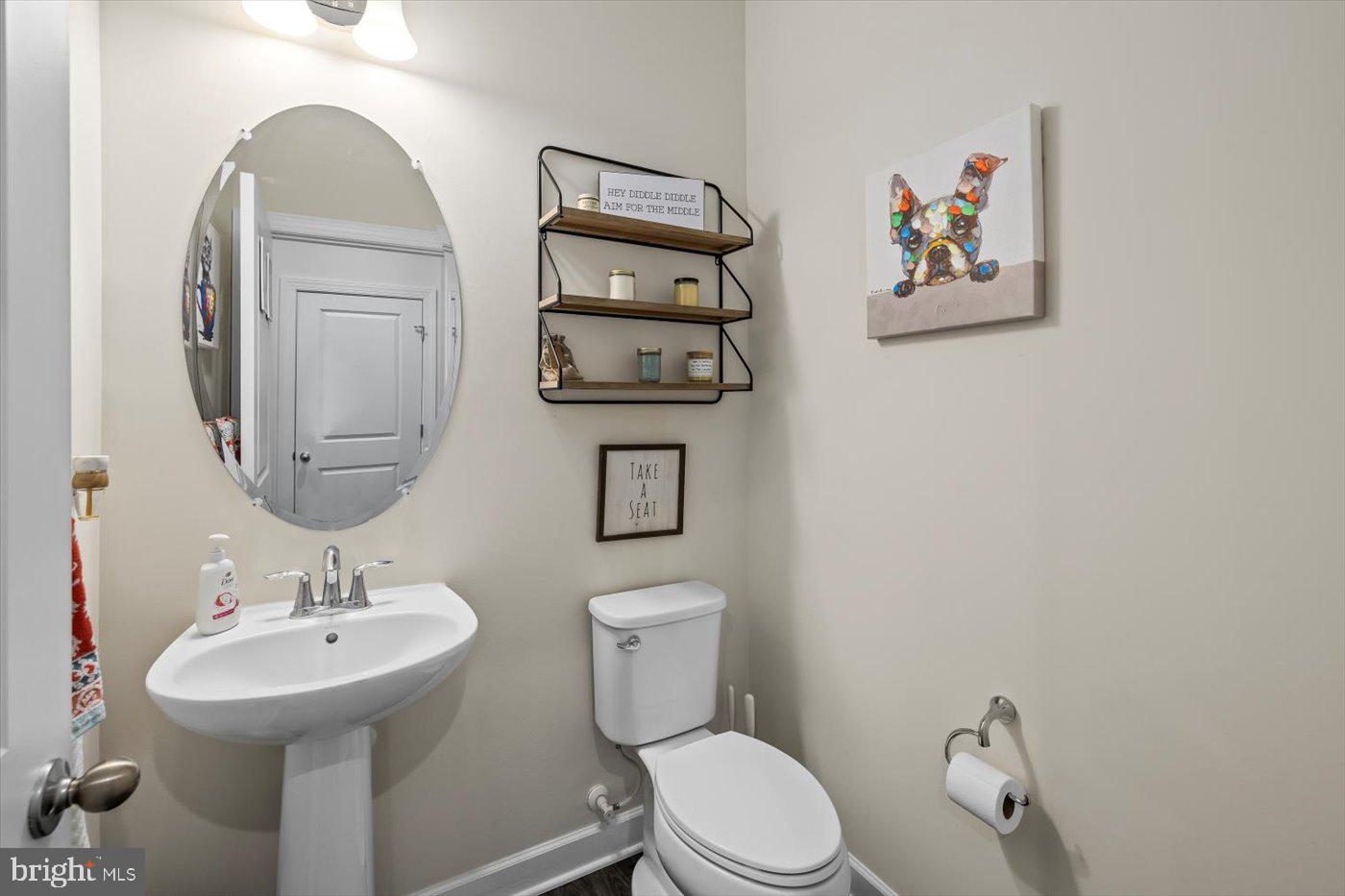 607 W ROCKY RUN RD, FREDERICKSBURG, Virginia 22406, 5 Bedrooms Bedrooms, ,3 BathroomsBathrooms,Residential,For sale,607 W ROCKY RUN RD,VAST2038404 MLS # VAST2038404