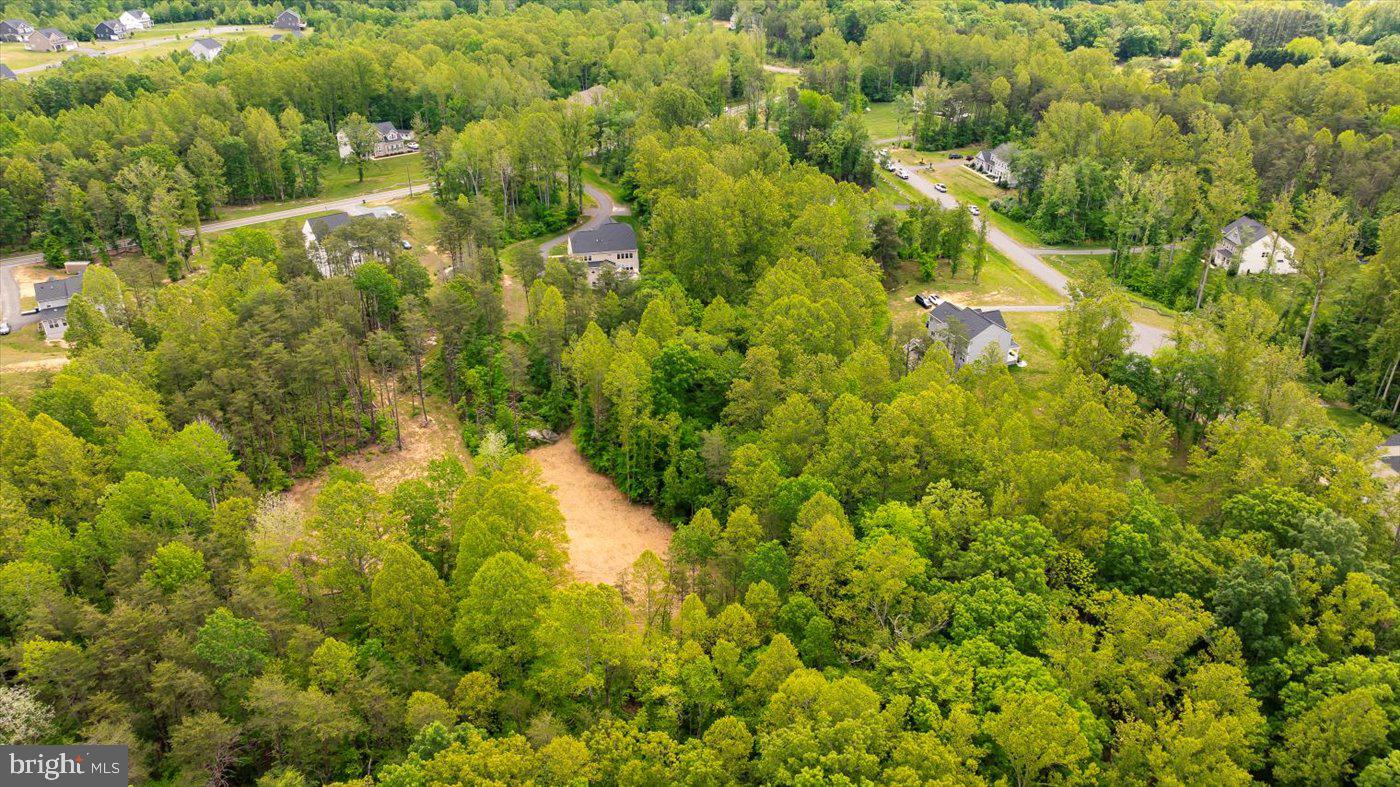 607 W ROCKY RUN RD, FREDERICKSBURG, Virginia 22406, 5 Bedrooms Bedrooms, ,3 BathroomsBathrooms,Residential,For sale,607 W ROCKY RUN RD,VAST2038404 MLS # VAST2038404