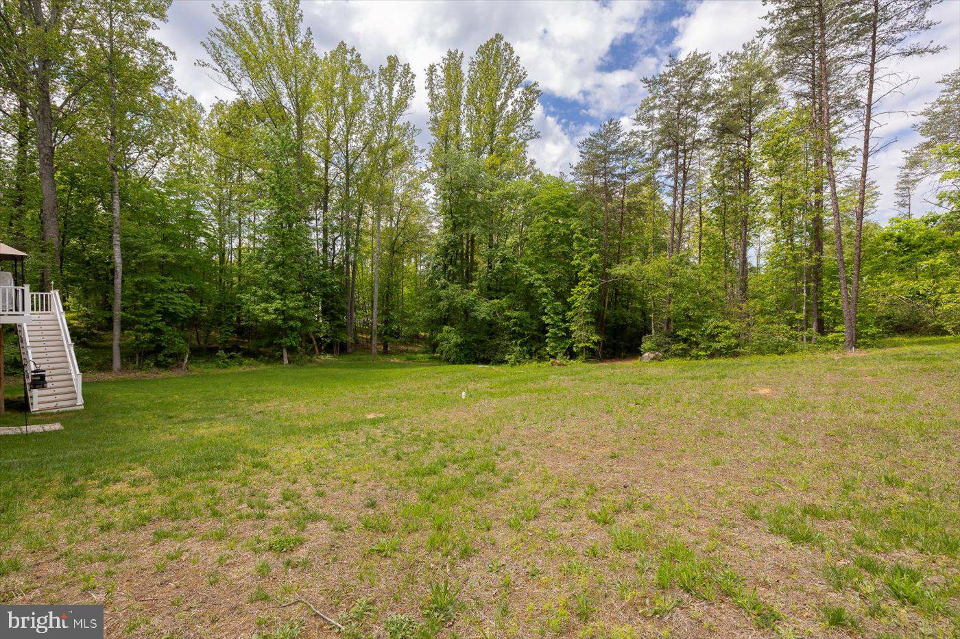 607 W ROCKY RUN RD, FREDERICKSBURG, Virginia 22406, 5 Bedrooms Bedrooms, ,3 BathroomsBathrooms,Residential,For sale,607 W ROCKY RUN RD,VAST2038404 MLS # VAST2038404
