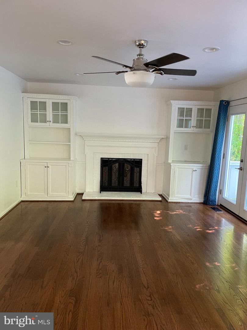 5849 COLFAX AVE, ALEXANDRIA, Virginia 22311, 5 Bedrooms Bedrooms, ,3 BathroomsBathrooms,Residential,For sale,5849 COLFAX AVE,VAFX2237812 MLS # VAFX2237812