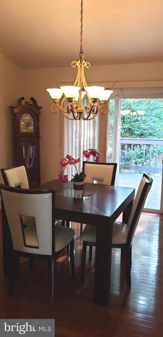 3367 FLINT HILL PL, WOODBRIDGE, Virginia 22192, 4 Bedrooms Bedrooms, 8 Rooms Rooms,3 BathroomsBathrooms,Residential,For sale,3367 FLINT HILL PL,VAPW2093748 MLS # VAPW2093748