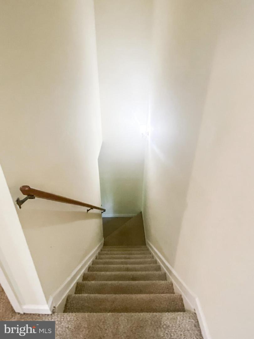 988 TOWNE LN, CHARLOTTESVILLE, Virginia 22901, 3 Bedrooms Bedrooms, ,2 BathroomsBathrooms,Residential,For sale,988 TOWNE LN,VAAB2000976 MLS # VAAB2000976