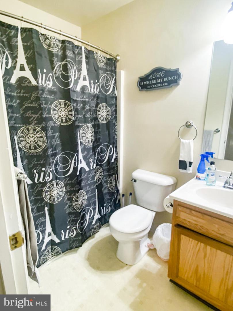 988 TOWNE LN, CHARLOTTESVILLE, Virginia 22901, 3 Bedrooms Bedrooms, ,2 BathroomsBathrooms,Residential,For sale,988 TOWNE LN,VAAB2000976 MLS # VAAB2000976