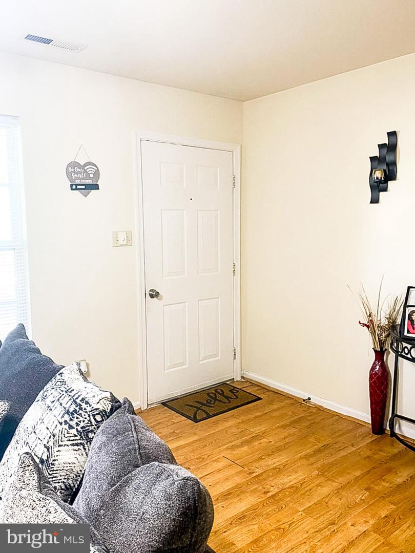 988 TOWNE LN, CHARLOTTESVILLE, Virginia 22901, 3 Bedrooms Bedrooms, ,2 BathroomsBathrooms,Residential,For sale,988 TOWNE LN,VAAB2000976 MLS # VAAB2000976