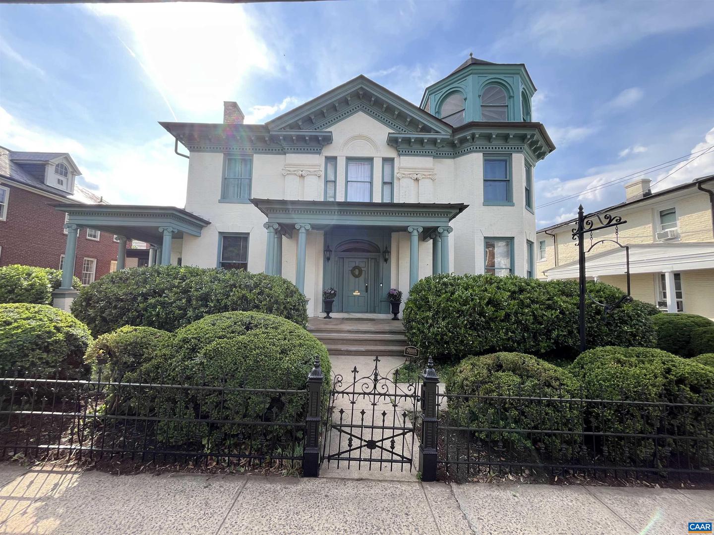 409 PARK ST, CHARLOTTESVILLE, Virginia 22902, 5 Bedrooms Bedrooms, ,4 BathroomsBathrooms,Residential,For sale,409 PARK ST,664074 MLS # 664074