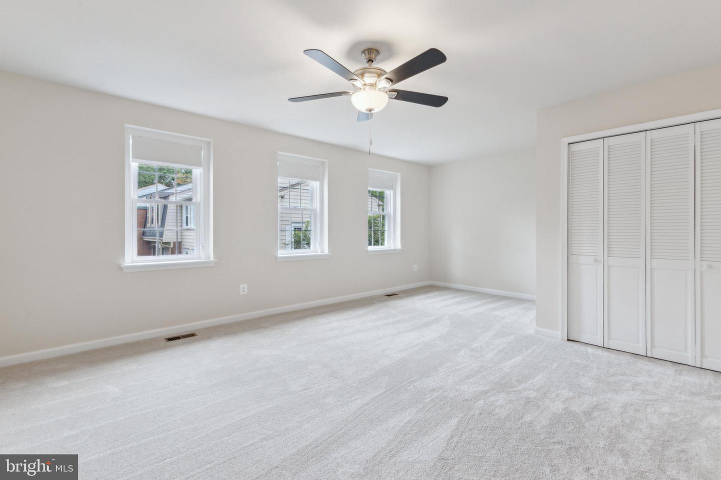 2279 DOUBLE EAGLE CT, RESTON, Virginia 20191, 3 Bedrooms Bedrooms, ,2 BathroomsBathrooms,Residential,For sale,2279 DOUBLE EAGLE CT,VAFX2238300 MLS # VAFX2238300