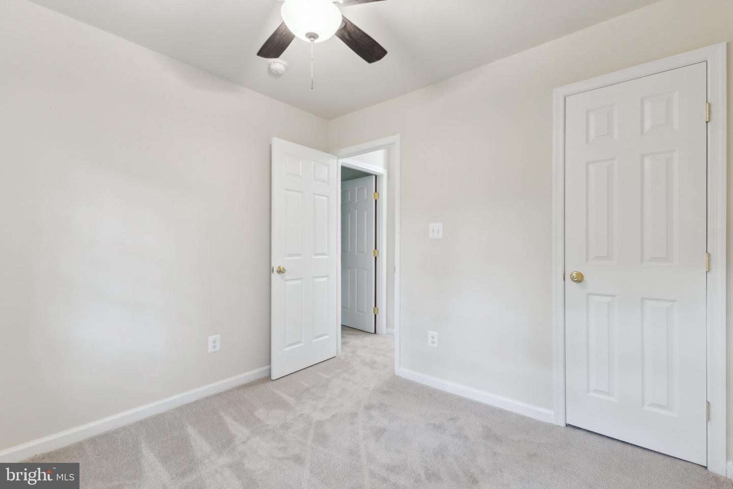 2279 DOUBLE EAGLE CT, RESTON, Virginia 20191, 3 Bedrooms Bedrooms, ,2 BathroomsBathrooms,Residential,For sale,2279 DOUBLE EAGLE CT,VAFX2238300 MLS # VAFX2238300