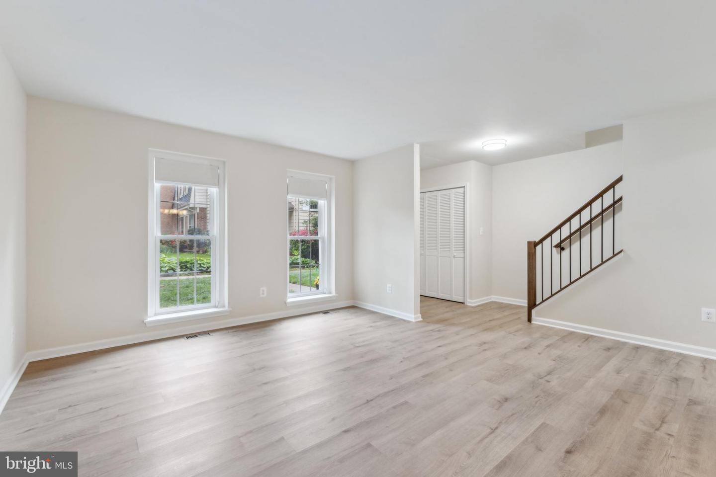 2279 DOUBLE EAGLE CT, RESTON, Virginia 20191, 3 Bedrooms Bedrooms, ,2 BathroomsBathrooms,Residential,For sale,2279 DOUBLE EAGLE CT,VAFX2238300 MLS # VAFX2238300