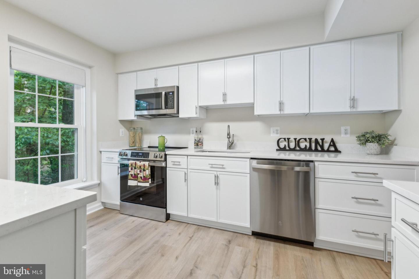 2279 DOUBLE EAGLE CT, RESTON, Virginia 20191, 3 Bedrooms Bedrooms, ,2 BathroomsBathrooms,Residential,For sale,2279 DOUBLE EAGLE CT,VAFX2238300 MLS # VAFX2238300