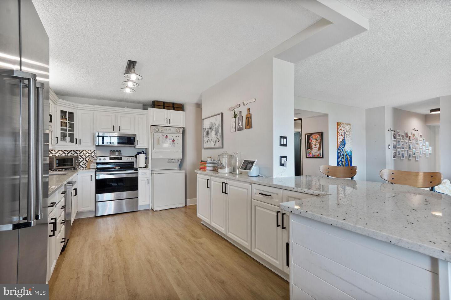 309 YOAKUM PKWY #1608, ALEXANDRIA, Virginia 22304, 3 Bedrooms Bedrooms, ,2 BathroomsBathrooms,Residential,For sale,309 YOAKUM PKWY #1608,VAAX2044898 MLS # VAAX2044898