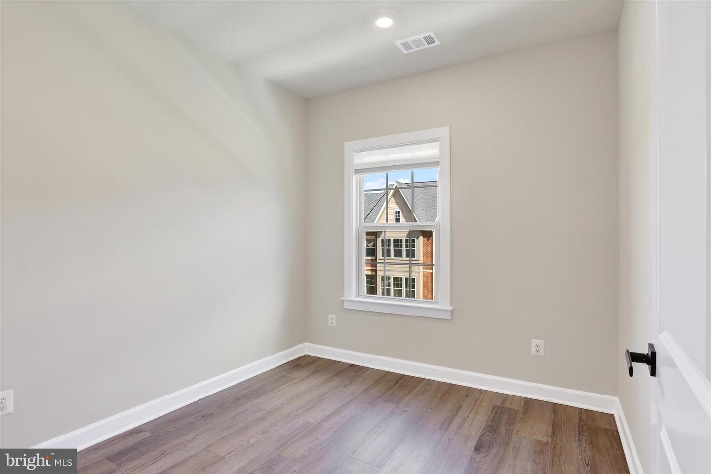 3755 MAYORS WAY, FAIRFAX, Virginia 22030, 3 Bedrooms Bedrooms, ,2 BathroomsBathrooms,Residential,For sale,3755 MAYORS WAY,VAFC2006258 MLS # VAFC2006258